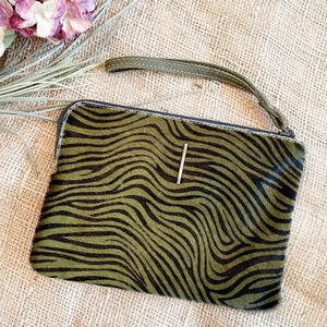 EUC Marta Ray Pia Calf Hair Green Zebra Stripe Wristlet Wallet